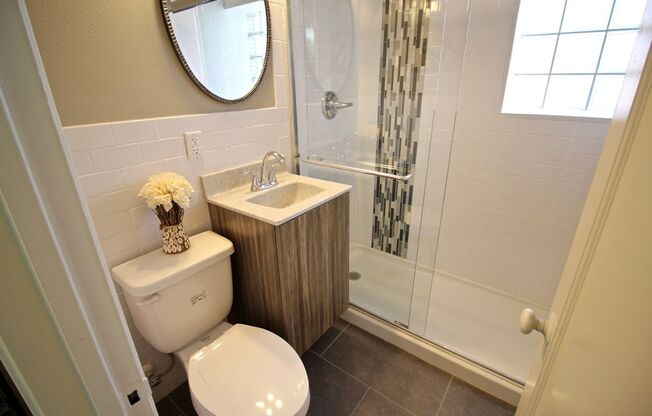 1 bed, 1 bath, 574 sqft, $1,195, Unit 109