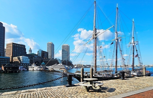 4 beds, 3.5 baths, 2,500 sqft, $17,500, Unit 41 AB