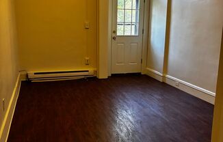 1 bed, 1 bath, 650 sqft, $1,099, Unit 7229 Penn Ave. #3A