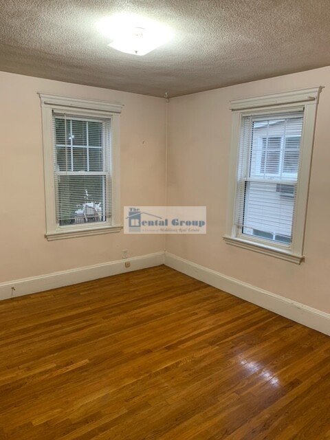 12 IRVINGTON RD