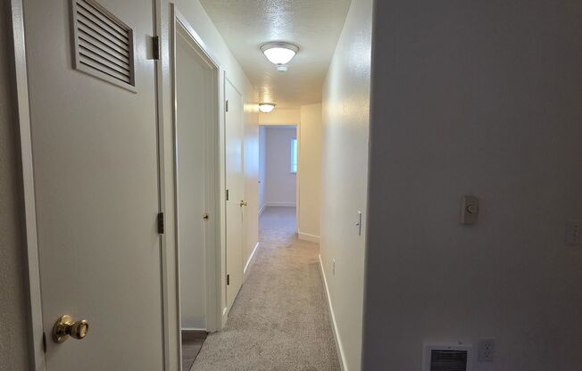 #176 MINTO PARK APARTMENTS