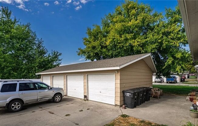 1612 KELBY DR