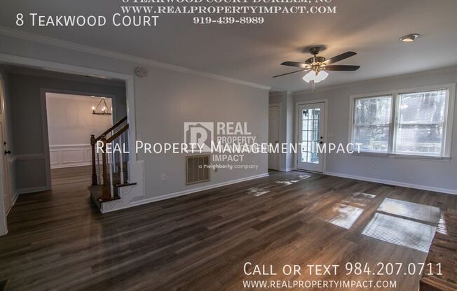 8 TEAKWOOD CT