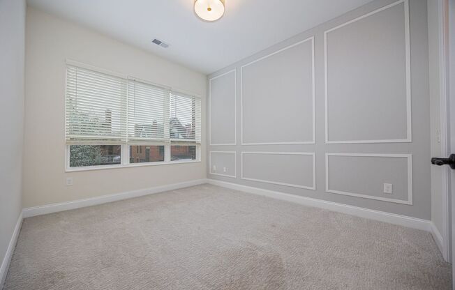 2 beds, 2 baths, 1,017 sqft, $1,880, Unit 526