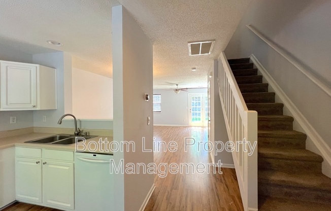 1887 FRST SIDE LN