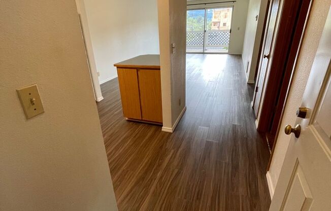 2 beds, 1.5 baths, 950 sqft, $1,550, Unit C308