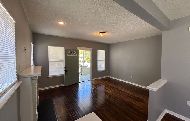 2/2 in Murray Hill!