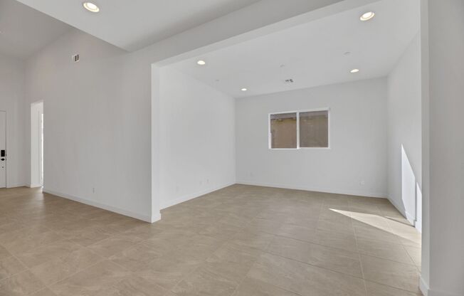 Single Story with sweeping views