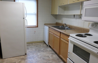 2 beds, 1 bath, $700, Unit Hunting 1922