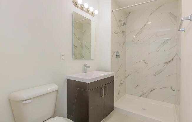 2 beds, 2 baths, 1,176 sqft, $2,700