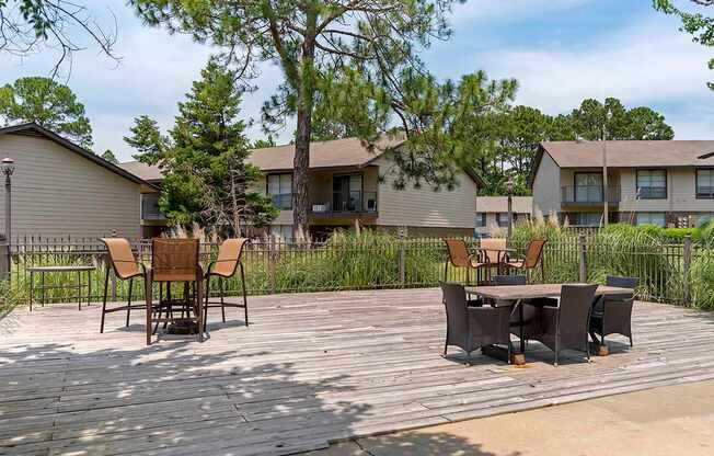 Lakeshore Landing Exterior