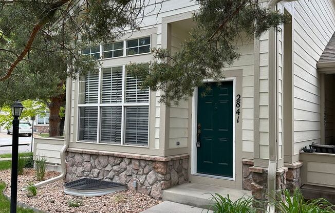 Beautiful 2BD/2.5BA Lafayette Home!