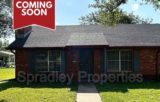 705 APACHE DR