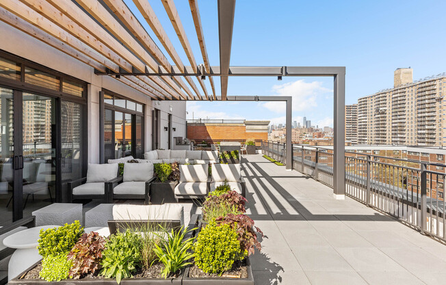 1 bed, 1 bath, $3,995, Unit 5C