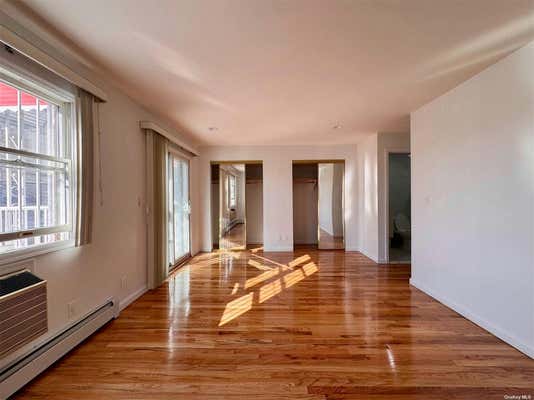 3 beds, 2 baths, 1,200 sqft, $3,000, Unit 1