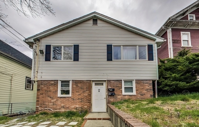 30 HILLSIDE