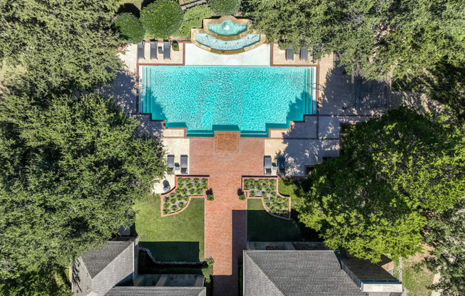 aerial view of the swimming pool at Stoneleigh on Spring Creek apartments