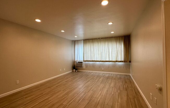 Studio, 1 bath, 500 sqft, $1,550, Unit 306