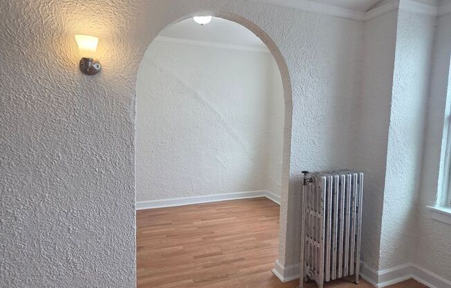 Studio, 1 bath, 280 sqft, $1,250, Unit 707