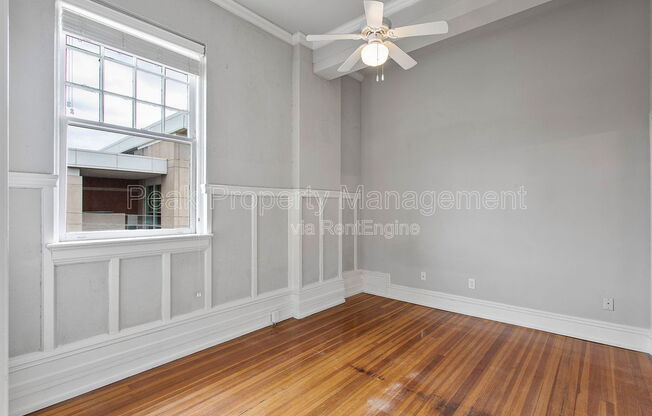 1 bed, 1 bath, 814 sqft, $1,195, Unit 11