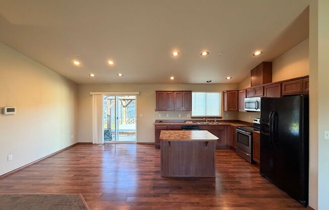 Now renting 3 bedroom House