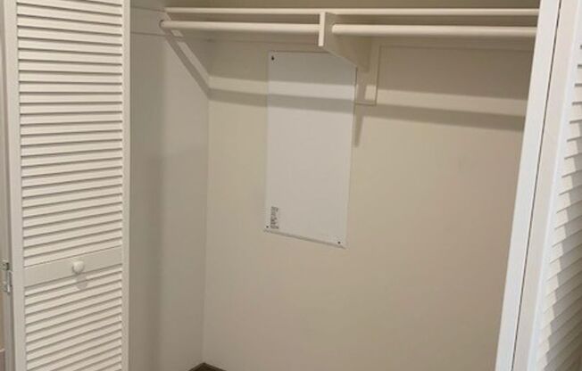 1 bed, 1 bath, 587 sqft, $3,145, Unit 324