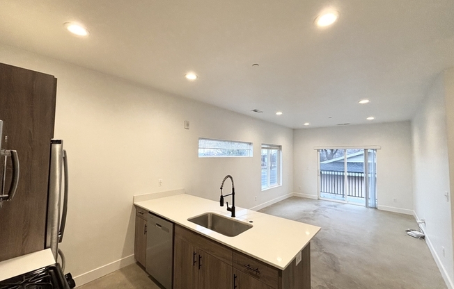 3579 South 900 East