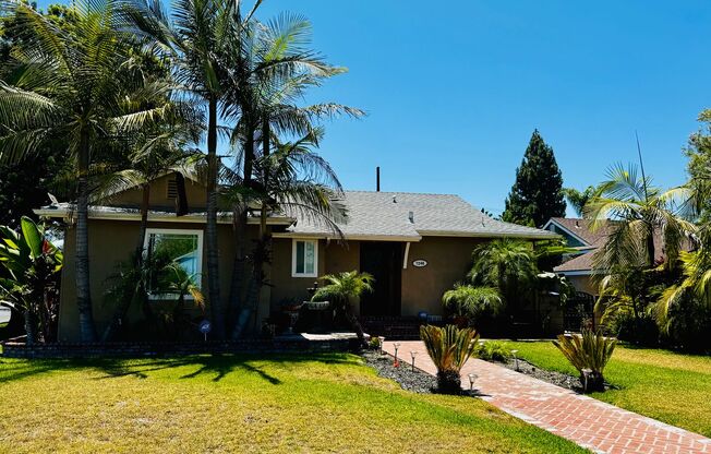 Three Bedroom Pool Home for Rent in Downey!