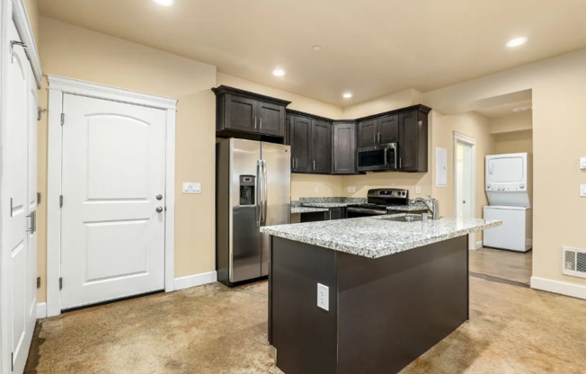 2 beds, 2 baths, 920 sqft, $2,045, Unit 104
