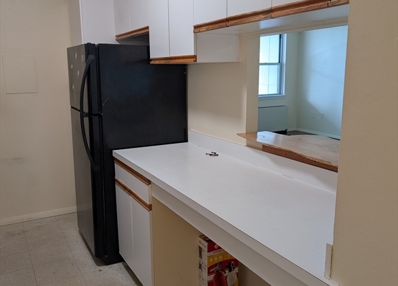 3 beds, 2 baths, 1,413 sqft, $3,500, Unit 9H