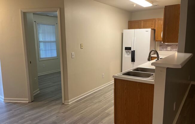 3 beds, 2 baths, $1,500