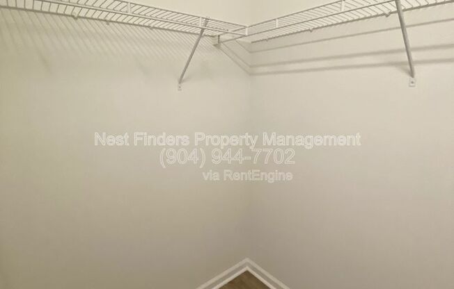 3 beds, 2 baths, 1,408 sqft, $1,600, Unit 929