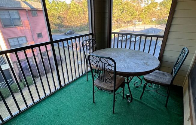 2 beds, 2 baths, $1,700, Unit Unit 1238