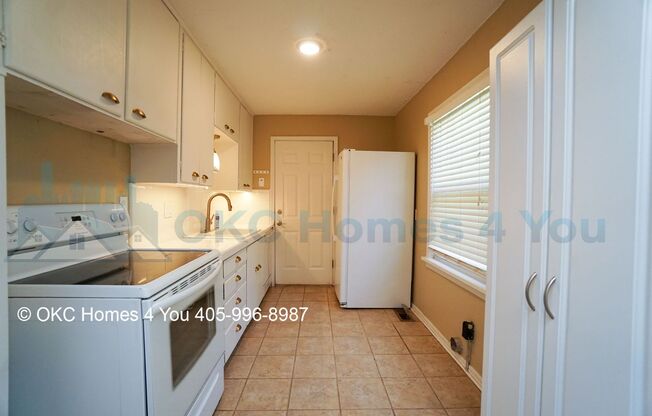 2 beds, 1 bath, $1,450