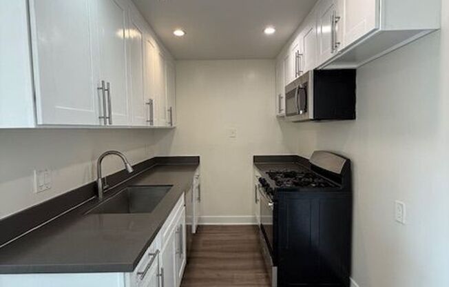 750 S. Carondelet St.