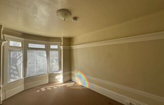 025 (550 Leavenworth)