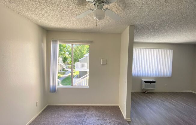 Studio, 1 bath, 595 sqft, $1,860, Unit 432A