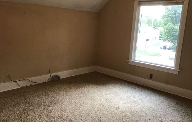 2 beds, 1 bath, $845.95