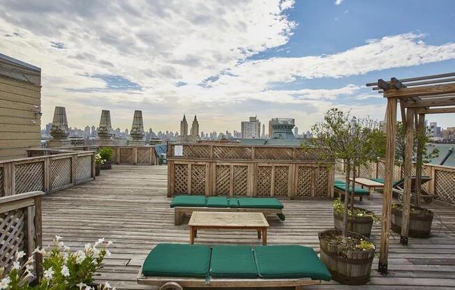 1 bed, 1 bath, 577 sqft, $5,500, Unit 10104