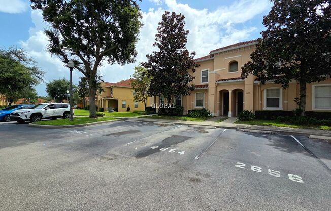 Three Bedroom unfurnished town house (Kissimmee)