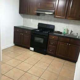 2 beds, 1 bath, 800 sqft, $2,200, Unit 1