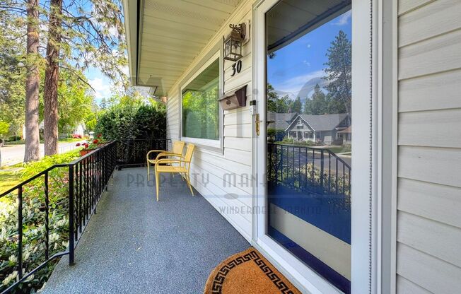 Tranquil Home Steps from Manito Park