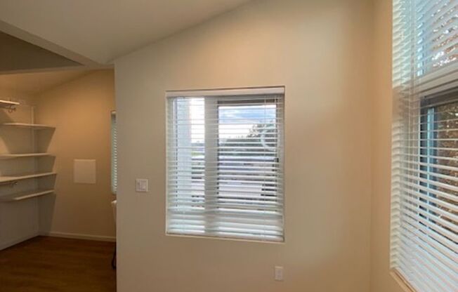 Studio, 1 bath, 175 sqft, $1,495, Unit 501