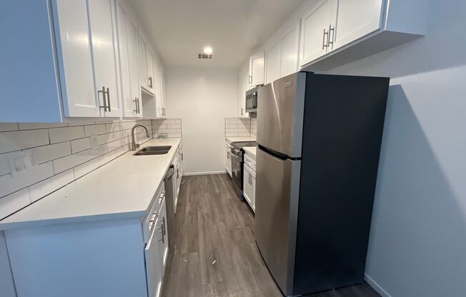 3 beds, 2 baths, 1,350 sqft, $3,198, Unit 301