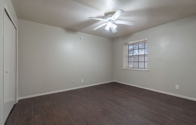 3 beds, 2 baths, 1,240 sqft, $1,500, Unit 1011 A
