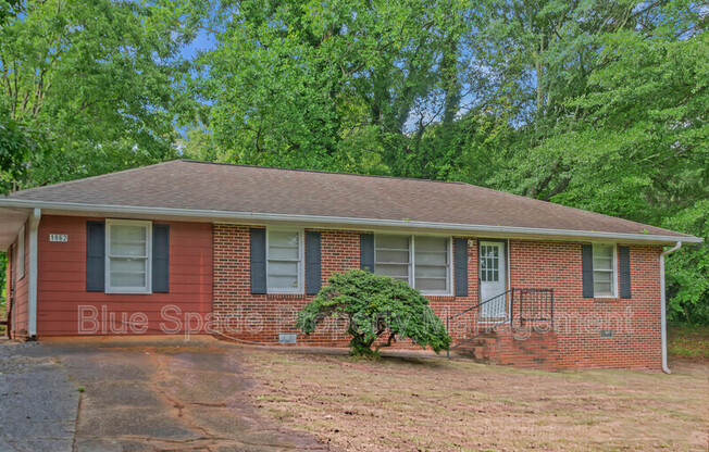 1862 POSTEN LN SW