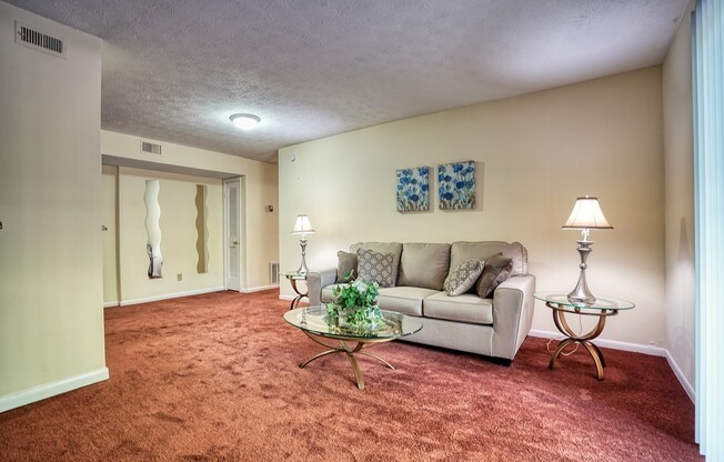 2 beds, 1 bath, 880 sqft, $1,188