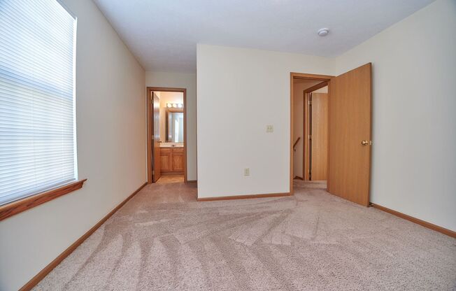 2 beds, 2.5 baths, 1,110 sqft, $1,405, Unit 2103