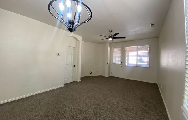 2 beds, 1 bath, $1,495