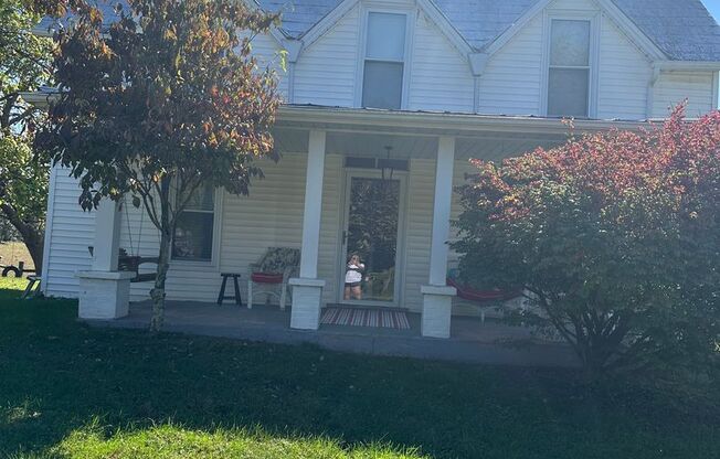 4 Bedroom, 2 Bath farm house out in the Country.